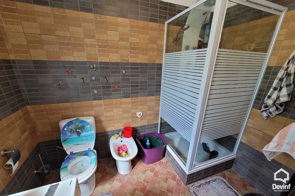 Tirane Qera Apartament 2+1+A Apartament ne vile, i cili ndodhet tek Rr. Mihal Grameno kat vile apartament
