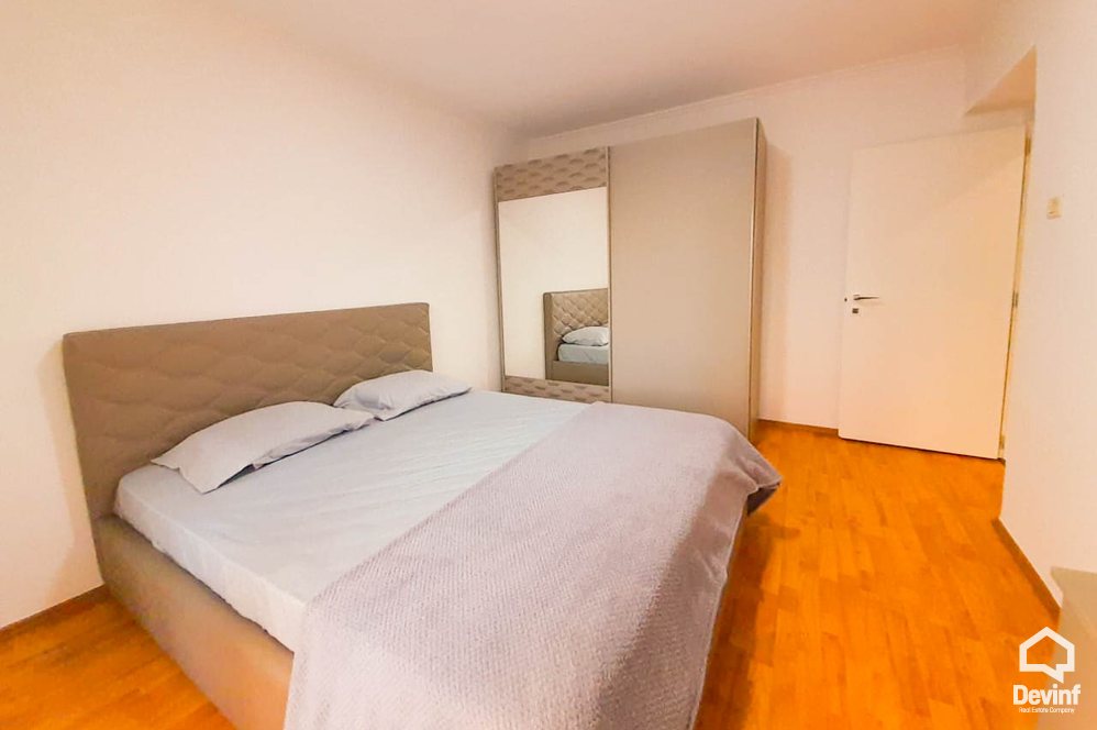 Tirane For Sale Apartment 2+1+A Muhamet Gjollesha street, near the Faculty of Civil Engineering Apartment Office klinike dentare qender estetike studio ligjore Booking/AirBnB