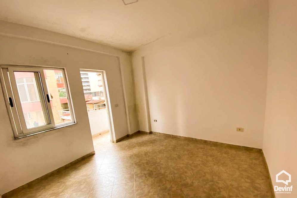 Ne Shitje Apartment 1 bedroom + livingroom + kitchenette Elbasani street Tirane