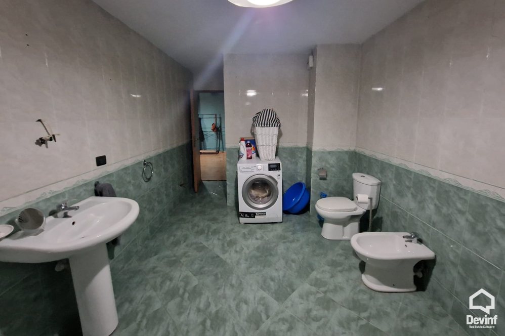 Tirane Shitje Apartament 2+1 Bulevardi Bajram Curri, prane Maternitetit te Ri apartament