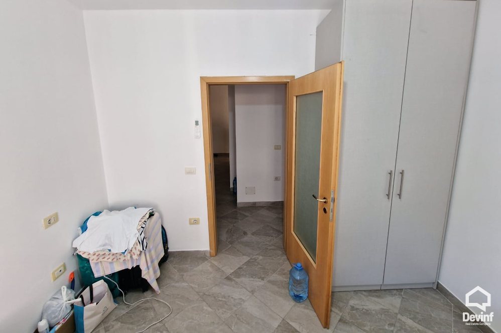 Durres Shitje Apartament 2+1 Pista Iliria apartament bregdet Booking/AirBnB