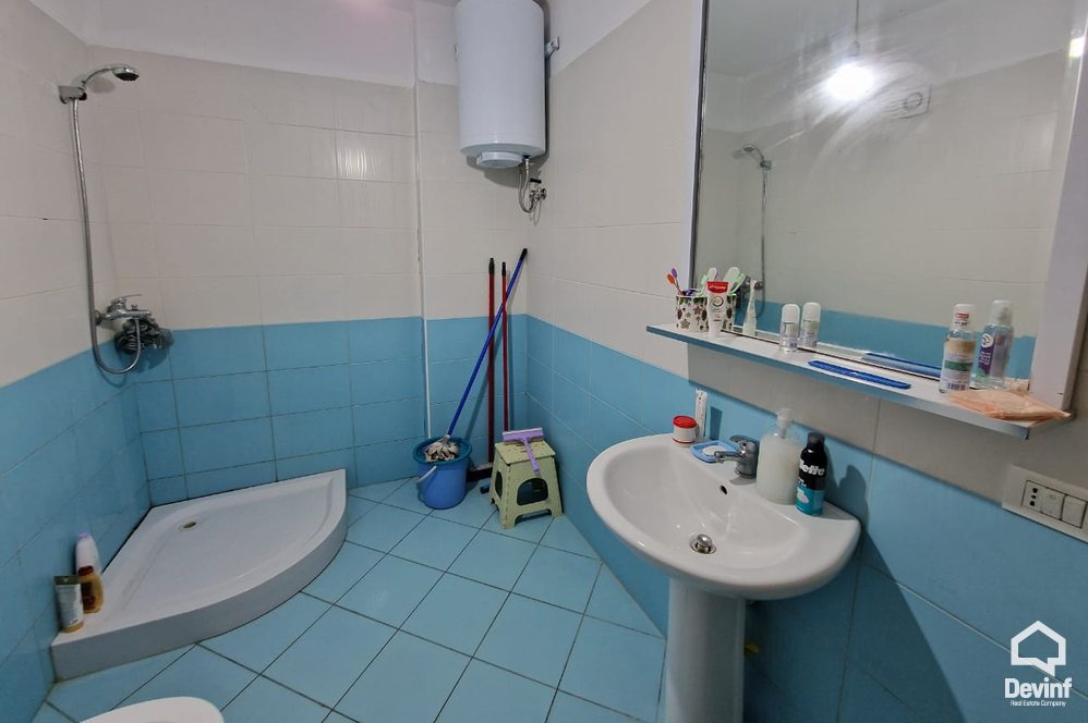 Durres Shitje Apartament 2+1 Pista Iliria apartament bregdet Booking/AirBnB