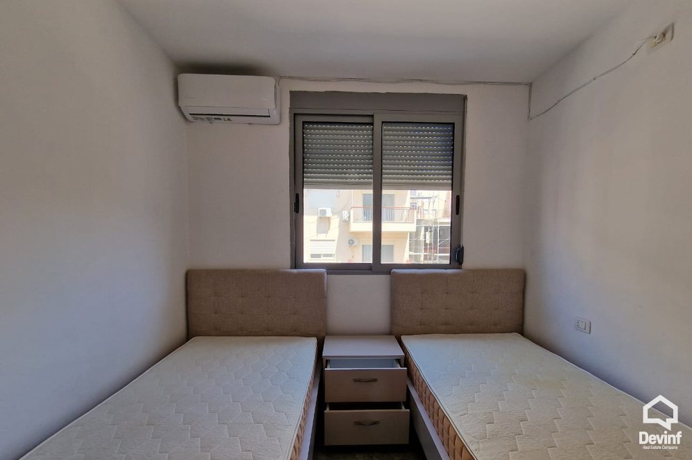 Durres Shitje Apartament 2+1 Pista Iliria apartament bregdet Booking/AirBnB