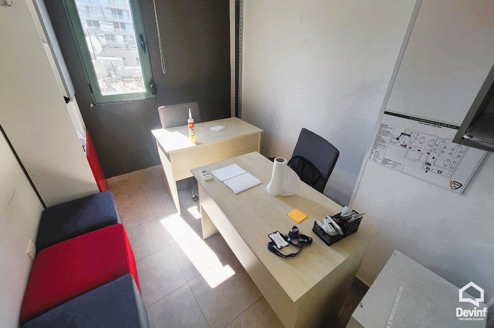 Tirane Qera Zyre  Zyre ne zonen e Bllokut zyre