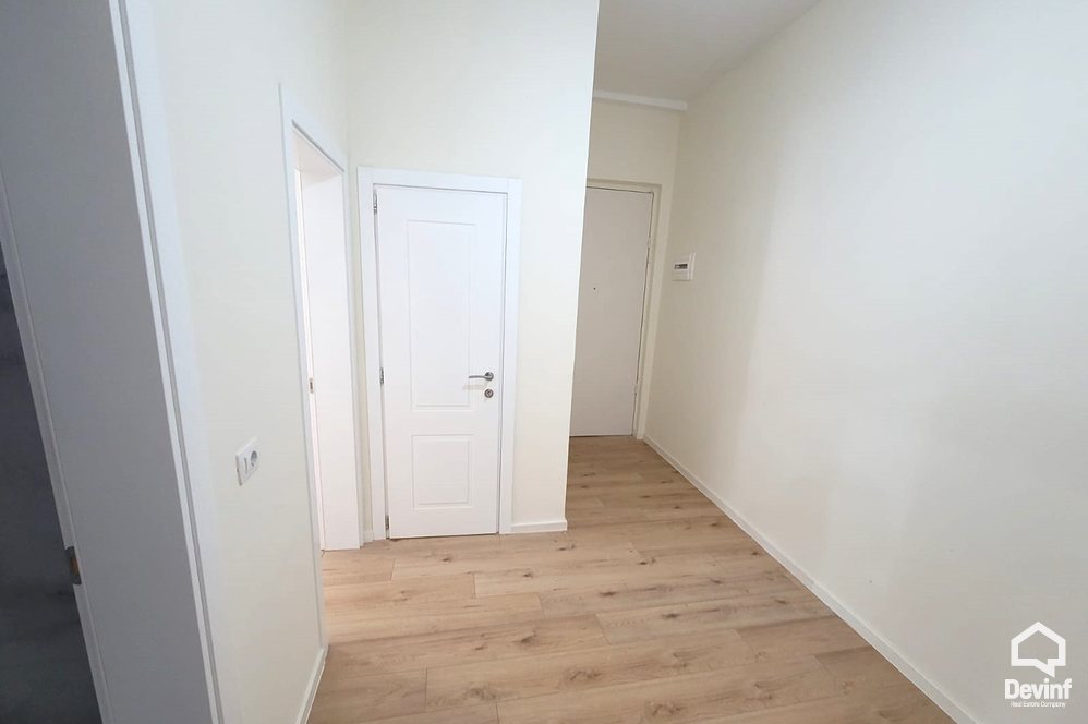 Tirane Qera Zyre 2+1 Bulevardi Bajram Curri, prane Gjykates se Rrethit Tirane apartament zyre qender estetike
