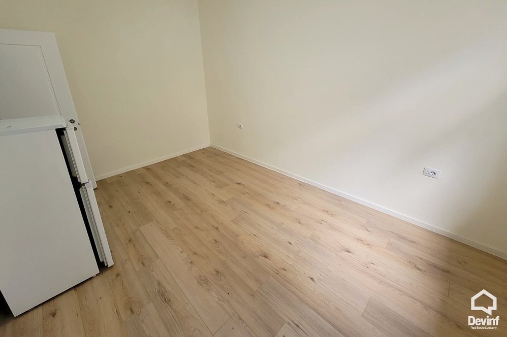 Tirane Qera Zyre 2+1 Bulevardi Bajram Curri, prane Gjykates se Rrethit Tirane apartament zyre qender estetike