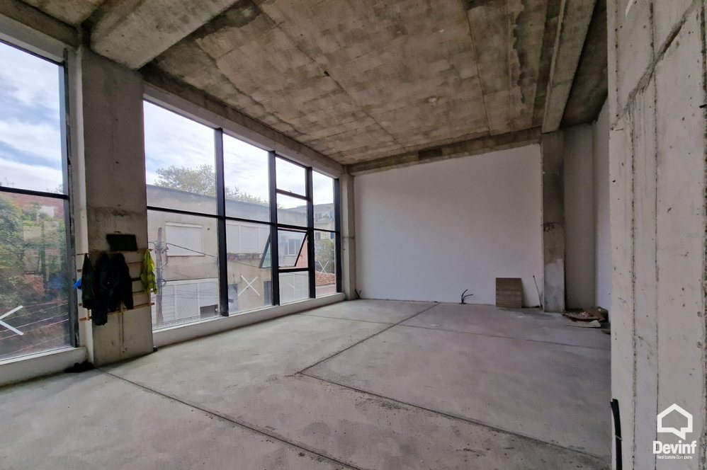 Tirane For Sale Office  Myslym Shyri street Residence Office spa qender estetike qender masazhi studio ligjore dubleks palester Residence Klinike