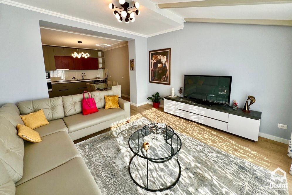 Tirane Qera Apartament 2+1  apartament