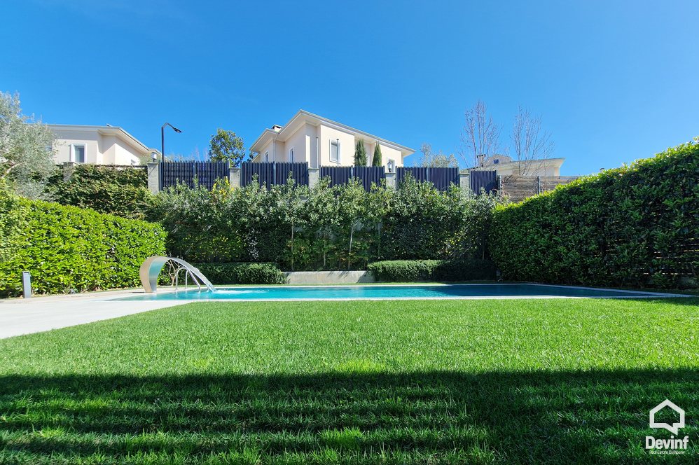 Tirane For Rent Villa  Mandarine Drive Luxury Living, near TEG Villa