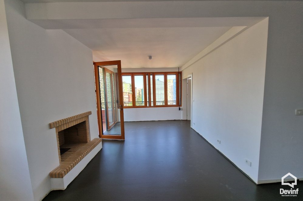 Tirane For Sale Apartment 1+1 Vaso Pasha street, former Blloku area Apartment Booking/AirBnB