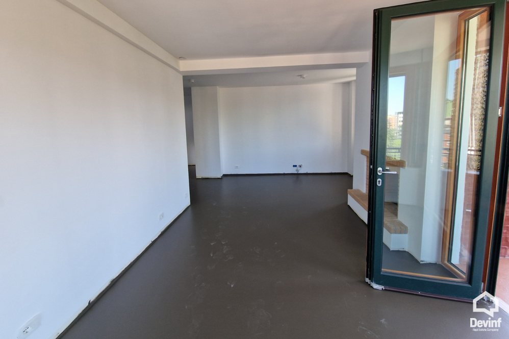 Tirane For Sale Apartment 1+1 Vaso Pasha street, former Blloku area Apartment Booking/AirBnB