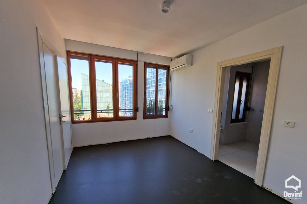 Tirane For Sale Apartment 1+1 Vaso Pasha street, former Blloku area Apartment Booking/AirBnB