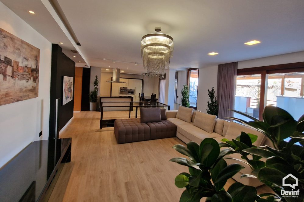 Tirane For Sale Apartment 4+1 Near the Albanian Radio and Television Apartment penthouse dubleks