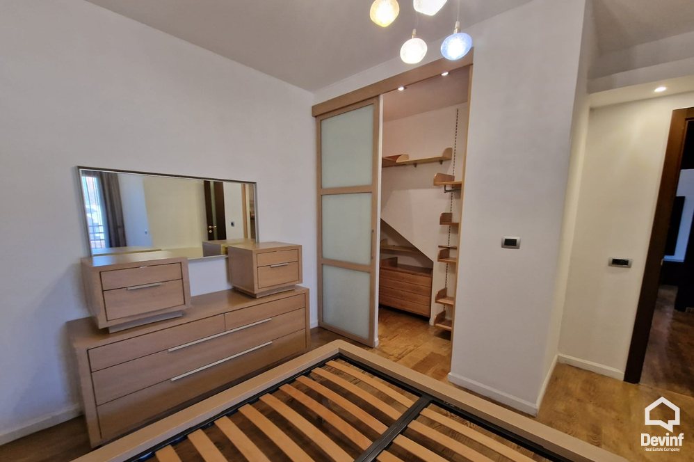 Tirane For Sale Apartment 4+1 Near the Albanian Radio and Television Apartment penthouse dubleks