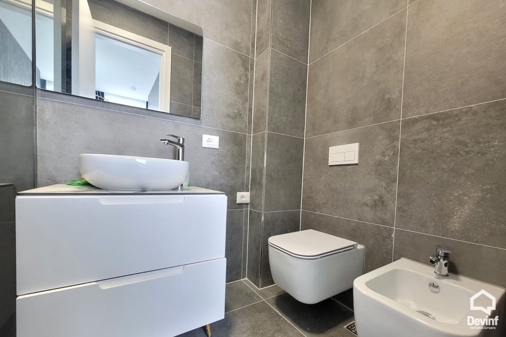 Tirane Qera Apartament 2+1 Apartament ne kompleks rezidencial tek liqeni i Thate apartament