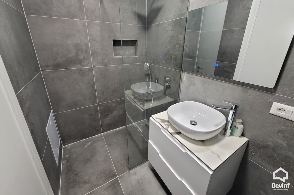Tirane Qera Apartament 2+1 Apartament ne kompleks rezidencial tek liqeni i Thate apartament