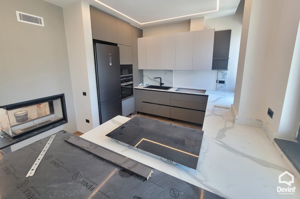 Tirane For Rent Apartment 3+1 Apartament located in the Lake of Tirana area Apartment Residential Complex Garret/Attic