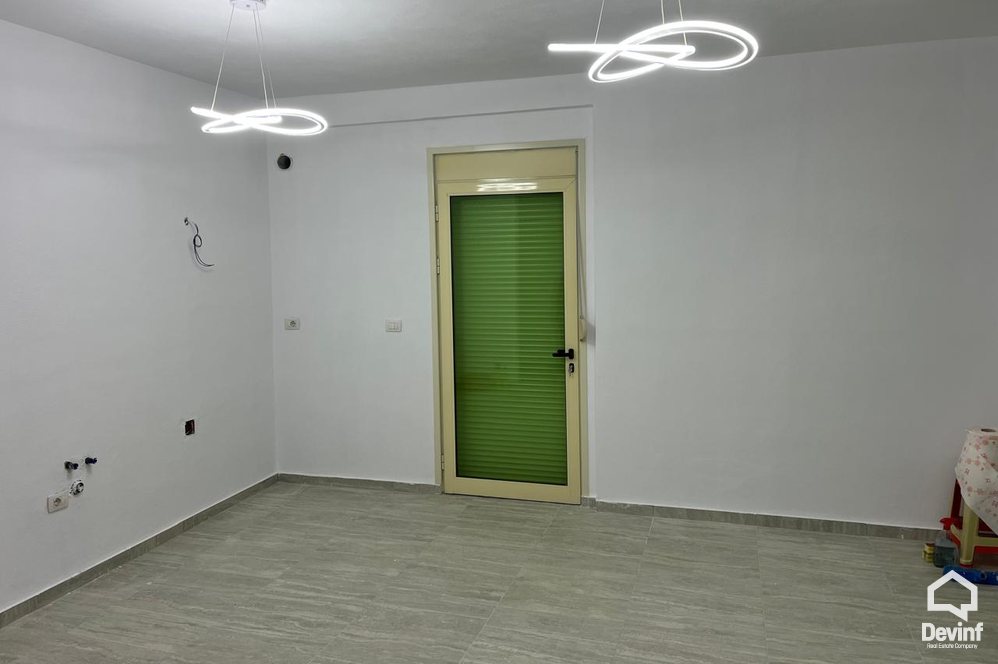 Vlore For Sale Apartment 2+1 Apartment for sale in the city of Vlora Apartment bregdet turistike turizem Booking/AirBnB