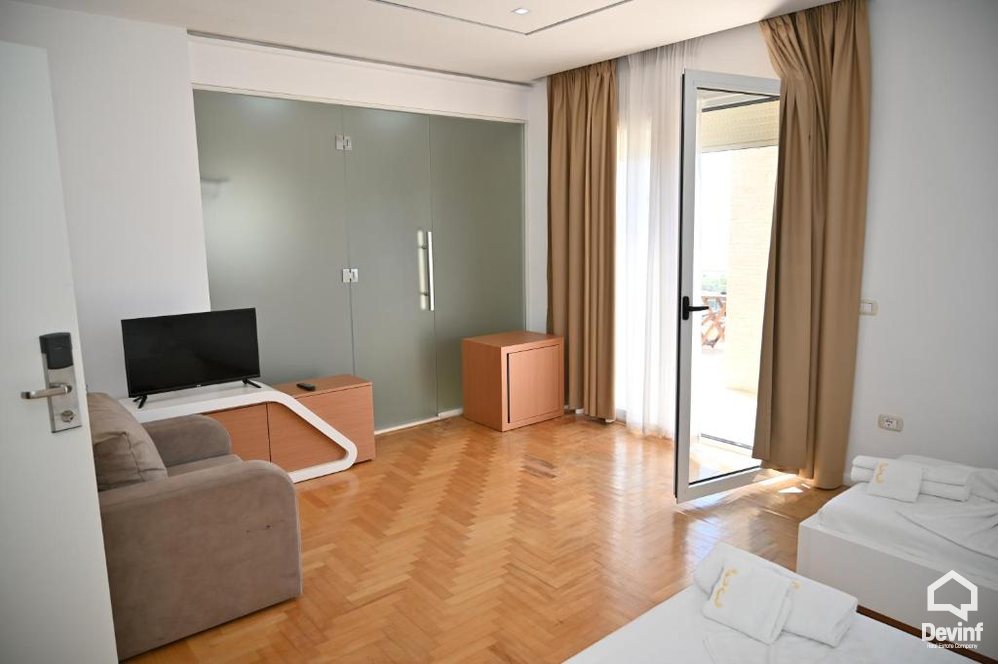 Vlore For Sale Hotel  Vlora bregdet turistike Hotel