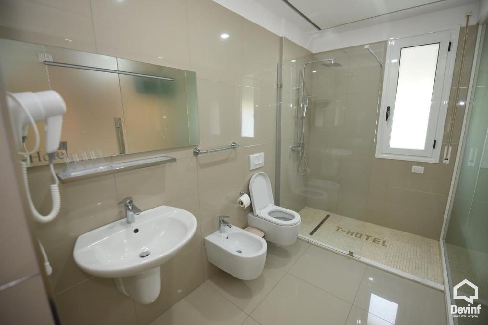 Vlore For Sale Hotel  Vlora bregdet turistike Hotel