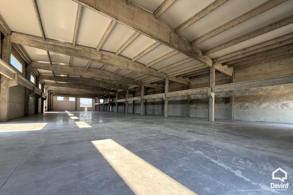 Durres For Sale Warehouse  Warehouse in Porto Romano Industrial Land Warehouse bregdet industri