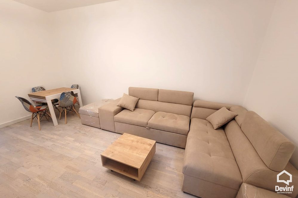 Tirane Qera Apartament 1+1+A Apartament 100 metra larg Sheshit Skenderbej apartament