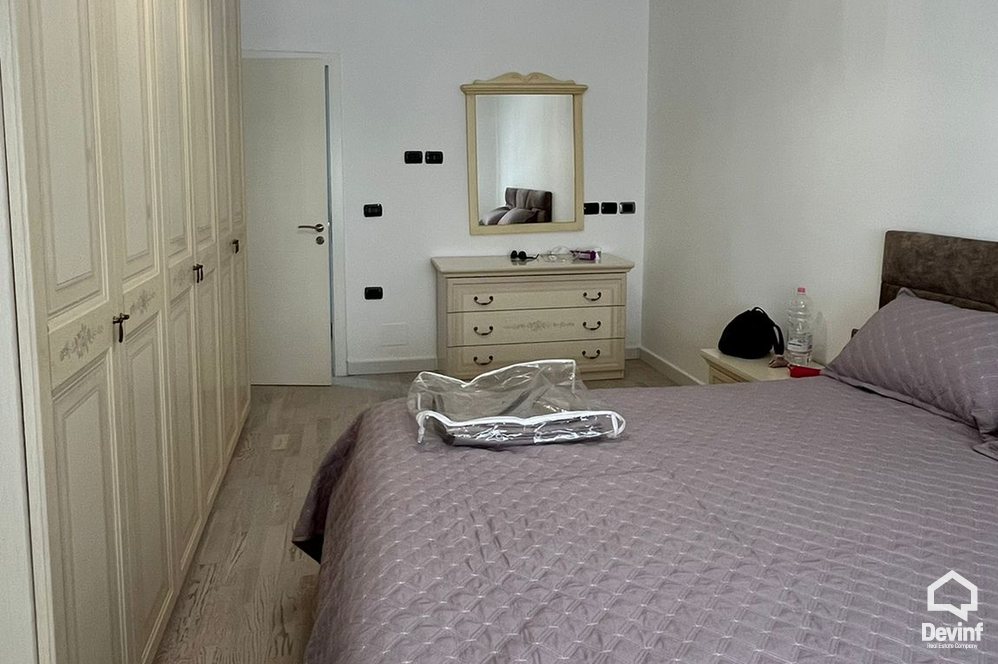 Tirane Qera Apartament 1+1+A Apartament 100 metra larg Sheshit Skenderbej apartament