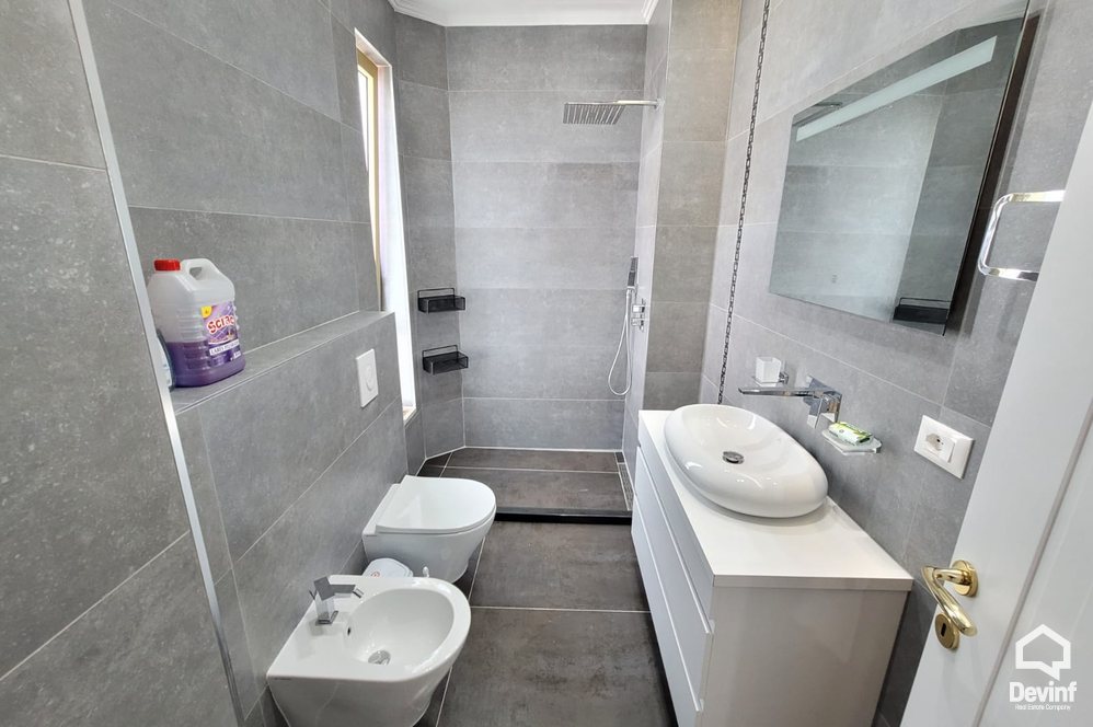 Tirane Qera Apartament 2+1 Apartament tek zona e Stadiumit Air Albania apartament