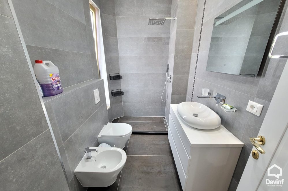 Tirane Qera Apartament 2+1 Apartament tek zona e Stadiumit Air Albania apartament