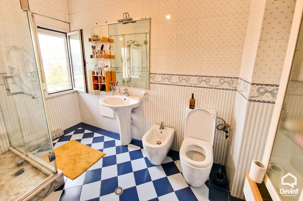 Tirane Shitje Apartament 3+1 Rruga Pjeter Bogdani, prane Stadiumit Dinamo apartament
