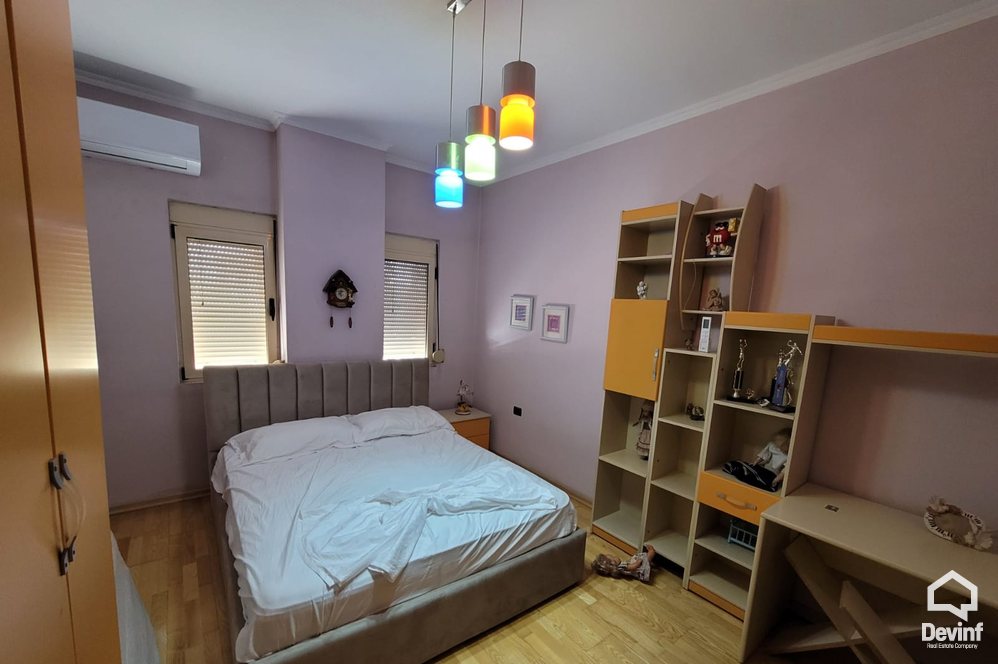 Tirane Qera Apartament 3+1+A Apartament ne Rr. Myslym Shyri apartament