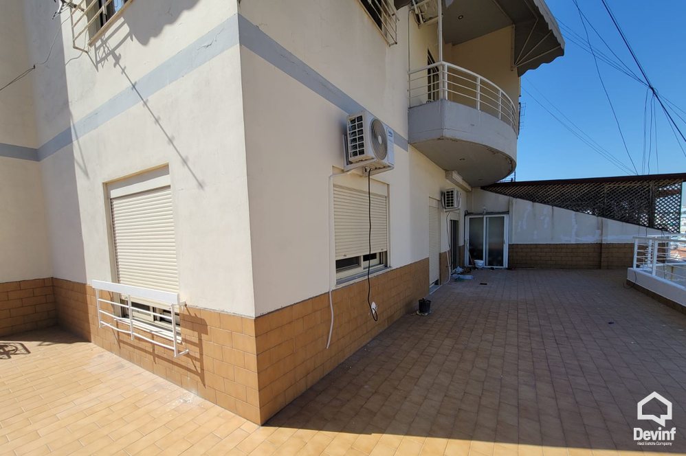 Tirane Qera Apartament 3+1+A Apartament ne Rr. Myslym Shyri apartament