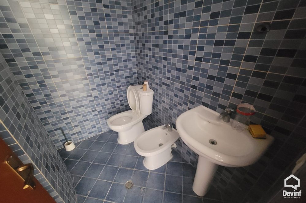 Tirane For Rent Shop  Shop in Fresku area, Dajt Shop Warehouse pasticeri call center punishte furre buke fasoneri