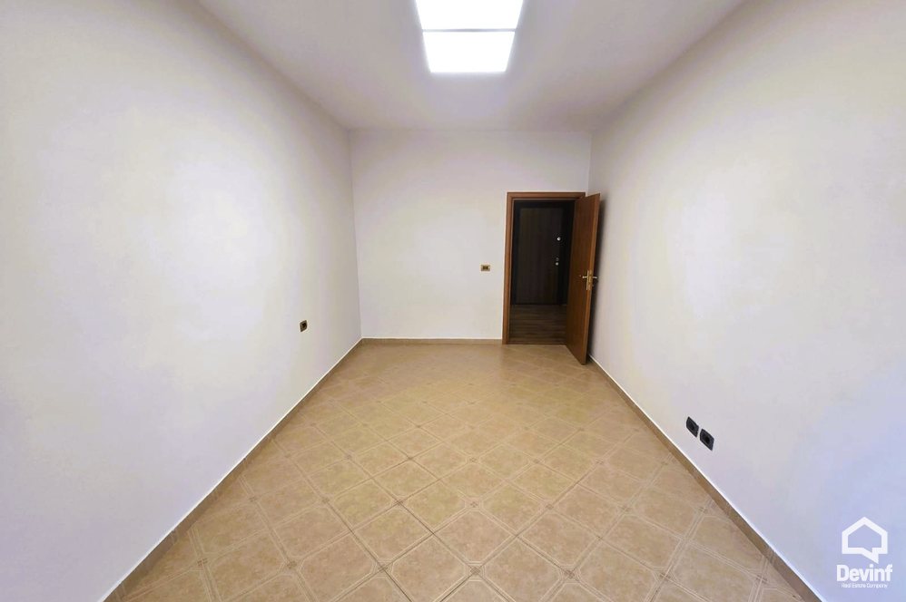 Tirane For Rent Office 1+1 Office located in Sami Frasheri Street Office Office Noter klinik avokat