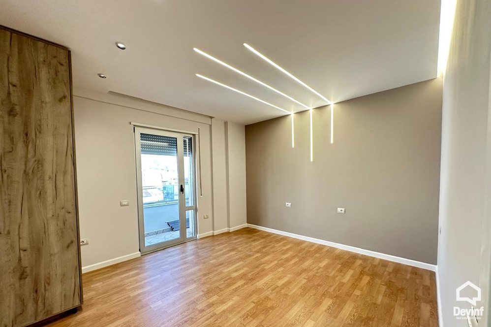 Tirane Shitje Apartament 2+1 Rruga Xhanfize Keko, ish Profarma apartament penthouse