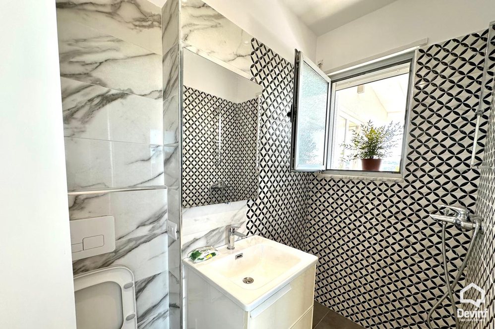 Tirane Shitje Apartament 2+1 Rruga Xhanfize Keko, ish Profarma apartament penthouse