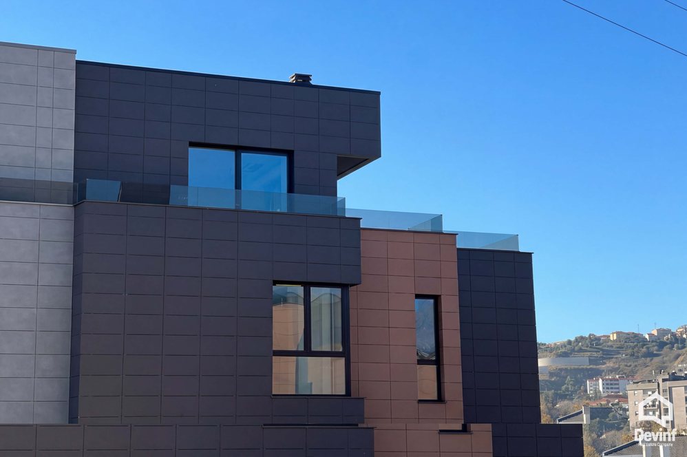 Tirane For Sale Villa 3+1 Residential Complex near TEG Villa Residential Complex investim