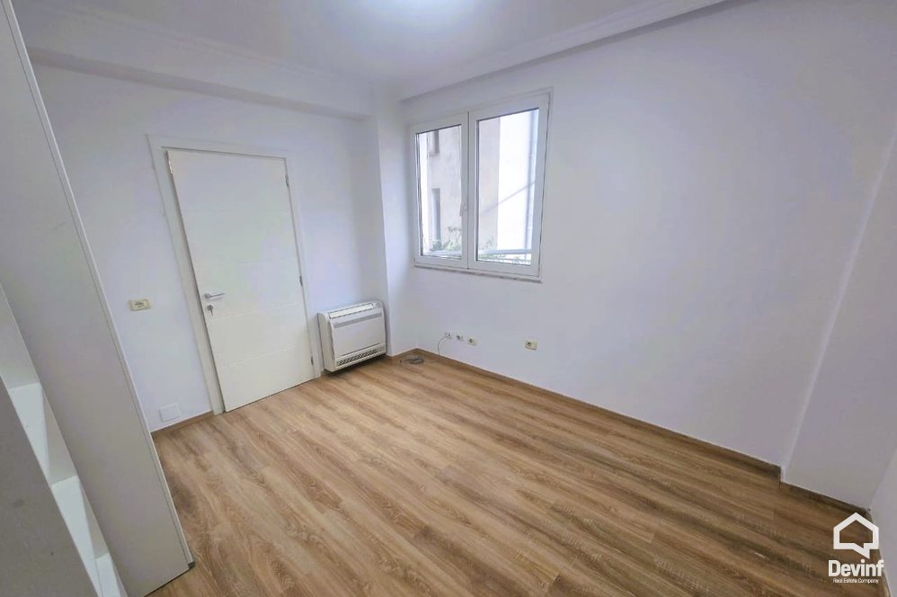 Tirane For Rent Apartment 3+1 Apartment in the center of Tirana Apartment Office klinike