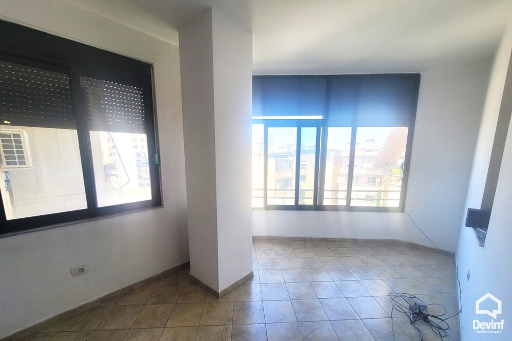 Tirane Qera Apartament 3+1 Zyre me qira prane Sheshit Skenderbej apartament zyre qender masazhi qender estetike