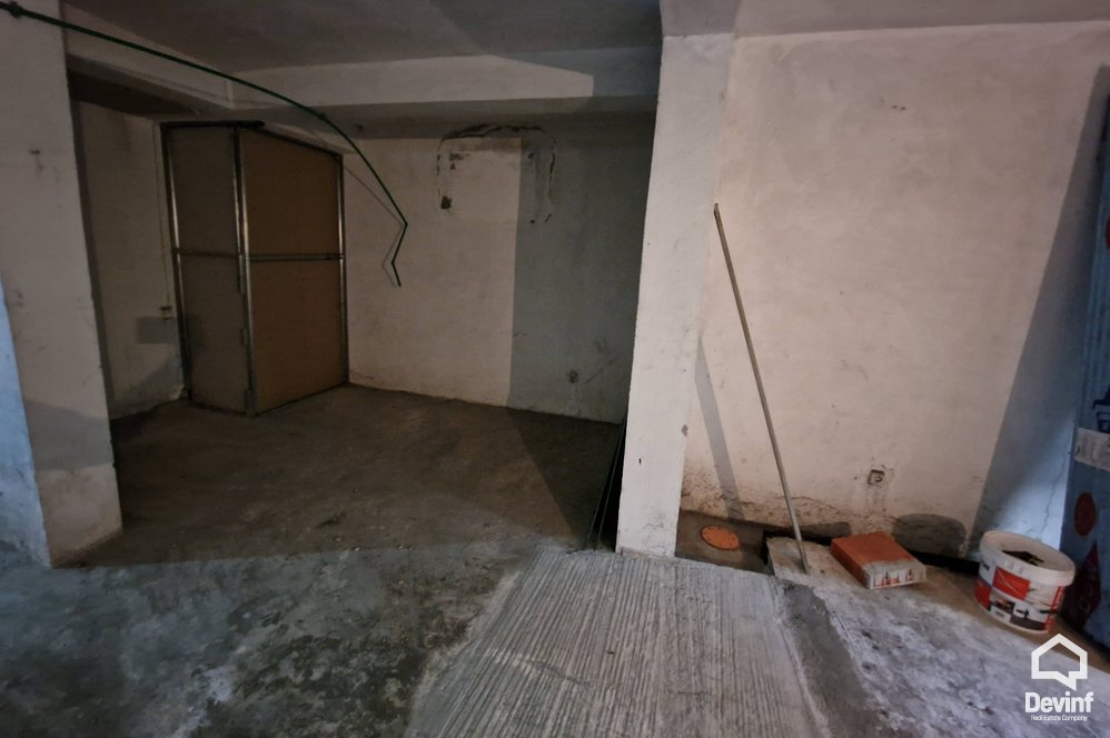 Tirane For Sale Basement/Garage  Zhan D ark boulevard, near the Court of Appeals Warehouse market servis Parking punishte