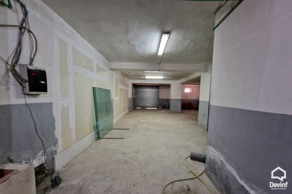 Tirane For Sale Basement/Garage  Zhan D ark boulevard, near the Court of Appeals Warehouse market servis Parking punishte