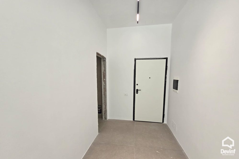 Tirane Qera Apartament 2+1 Apartament/zyre ne Rrugen 5 Maji apartament zyre klinike laborator mjekesor laborator