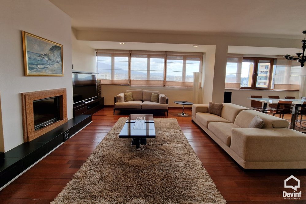 Tirane Shitje Apartament 4+1 Prane Sheshit Avni Rustemi apartament penthouse