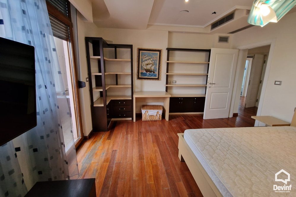 Tirane Shitje Apartament 4+1 Prane Sheshit Avni Rustemi apartament penthouse