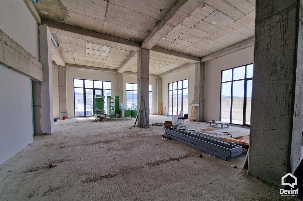 Tirane For Rent Warehouse  Tirane-Durres Highway Warehouse show room Multifunctional Building ekspozite