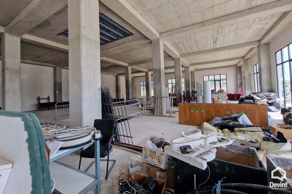 Tirane For Rent Warehouse  Tirane-Durres Highway Warehouse show room Multifunctional Building ekspozite