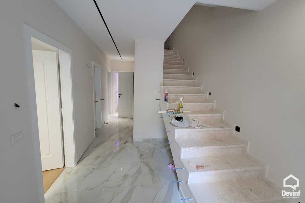 Tirane For Rent Apartment 3+1+A  Residential Complex dubleks