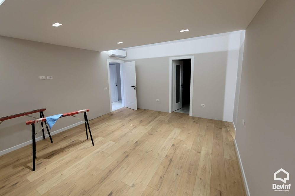 Tirane For Rent Apartment 3+1+A  Residential Complex dubleks