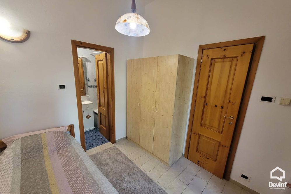 Tirane Qera Apartament 2+1 Apartament ne vile qe ndodhet ne qender te Tiranes apartament kat vile