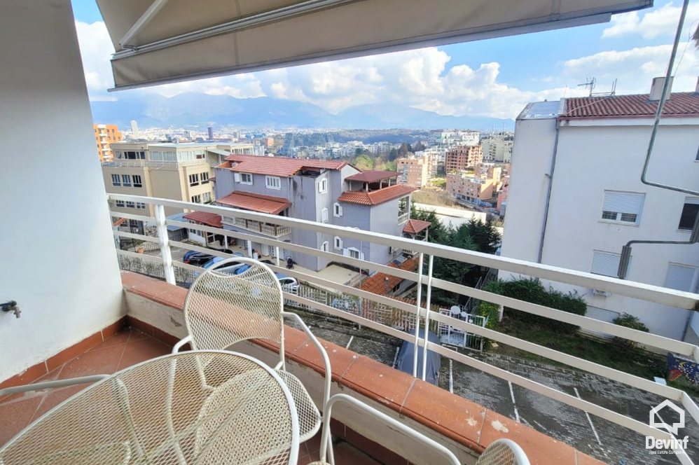 Tirane Qera Apartament 3+1 Apartament dubleks tek Residenca Kodra e Diellit apartament kompleks rezidencial dubleks